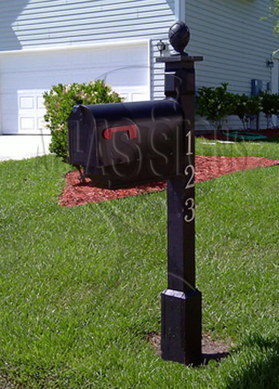 Highwoods Plantation- Mailbox and Post