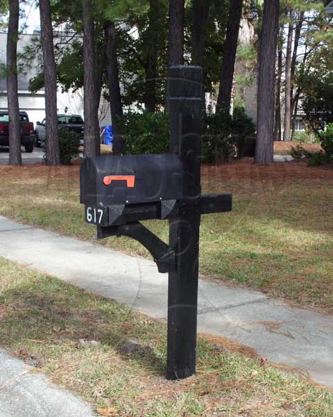 The Veranda- Mailbox and Post