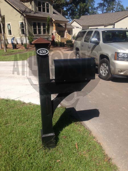 Fox Hollow- Mailbox and Post