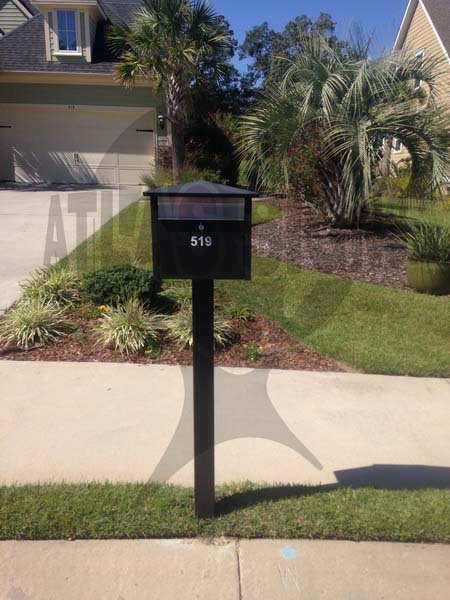 Island Shores- Mailbox and Post