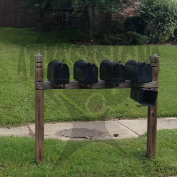 Gibbes Forest- 4 Mailboxes and Post