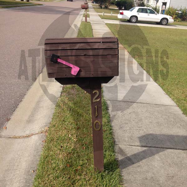 Hanahan Plantation- Mailbox and Post