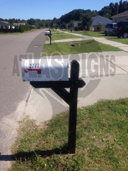 Brownswood Place- Mailbox and Post