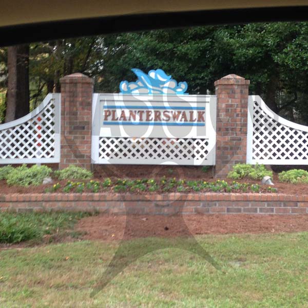 Planters Walk
