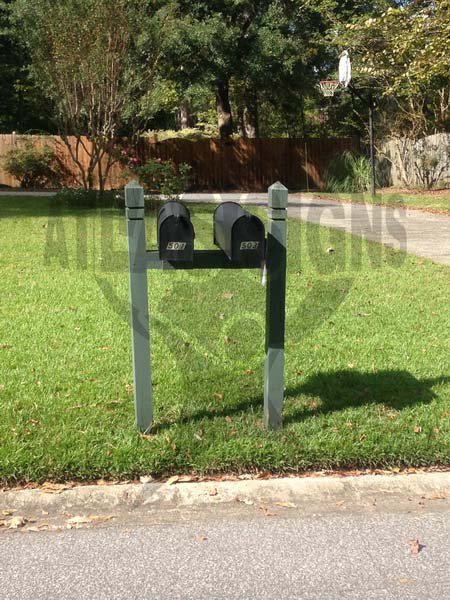 Ashborough East- 2 Mailboxes and Post