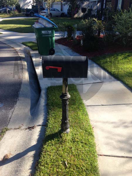 Butternut Ridge- Mailbox and Post