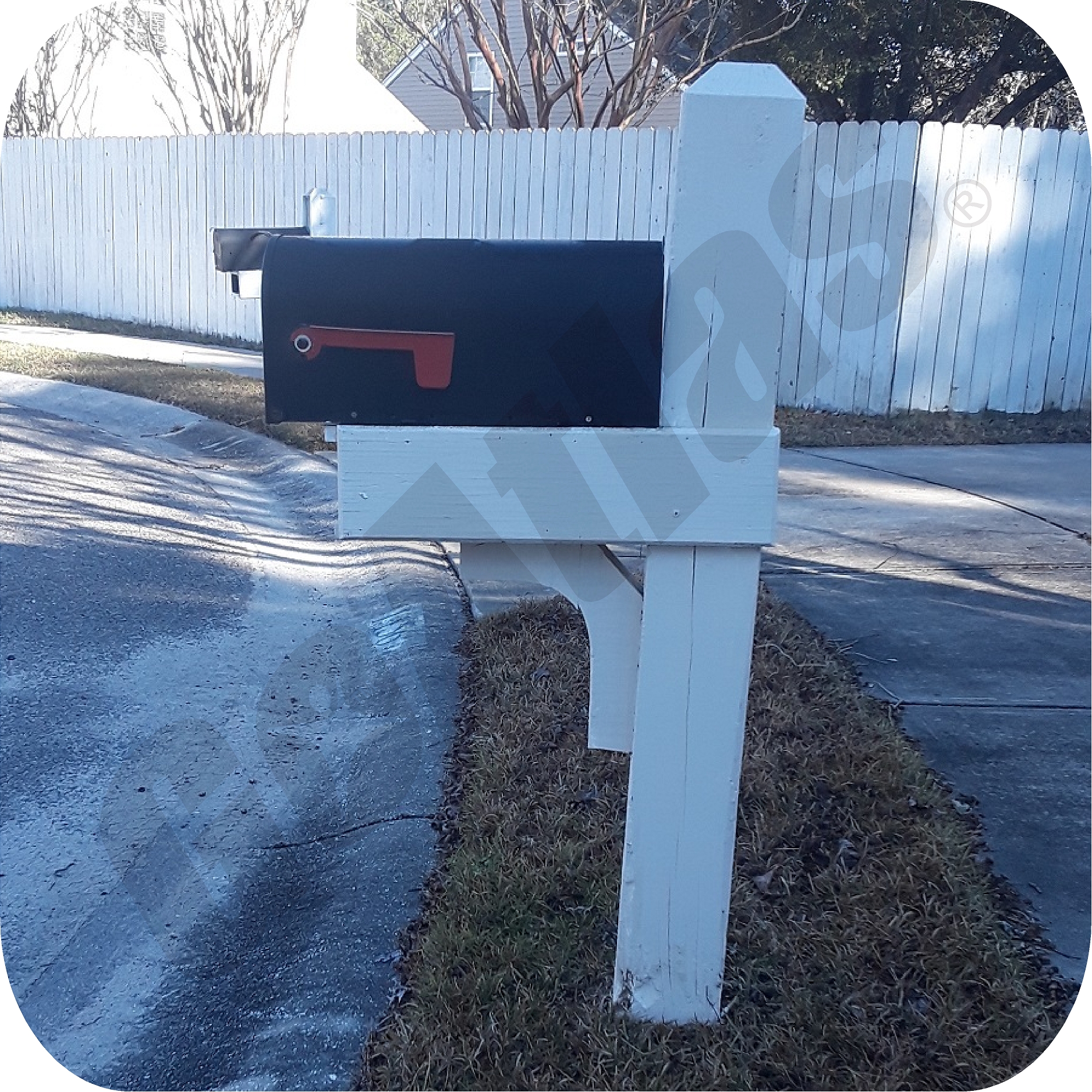 The Peninsula- Mailbox and Post