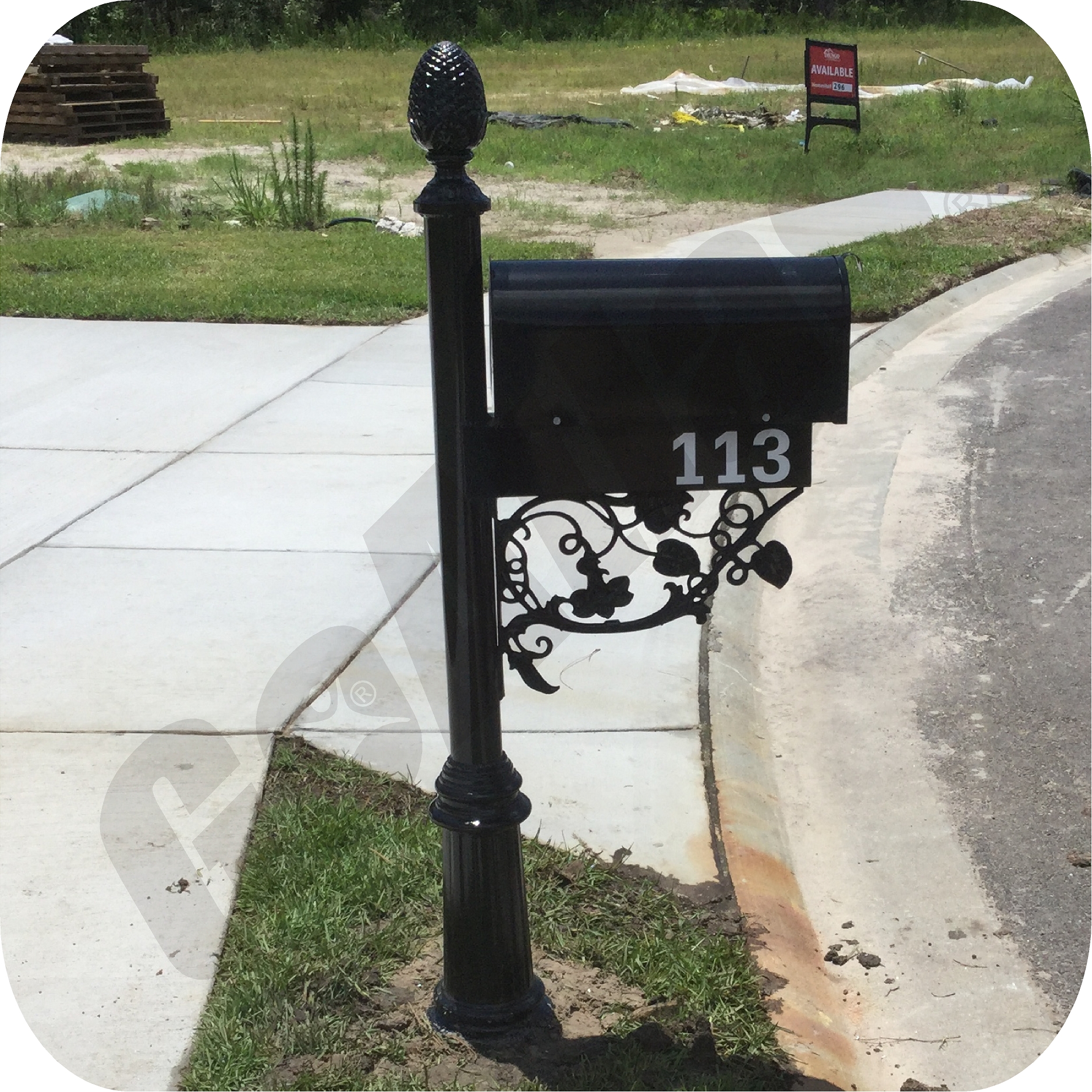 Somersby Mailbox and Post