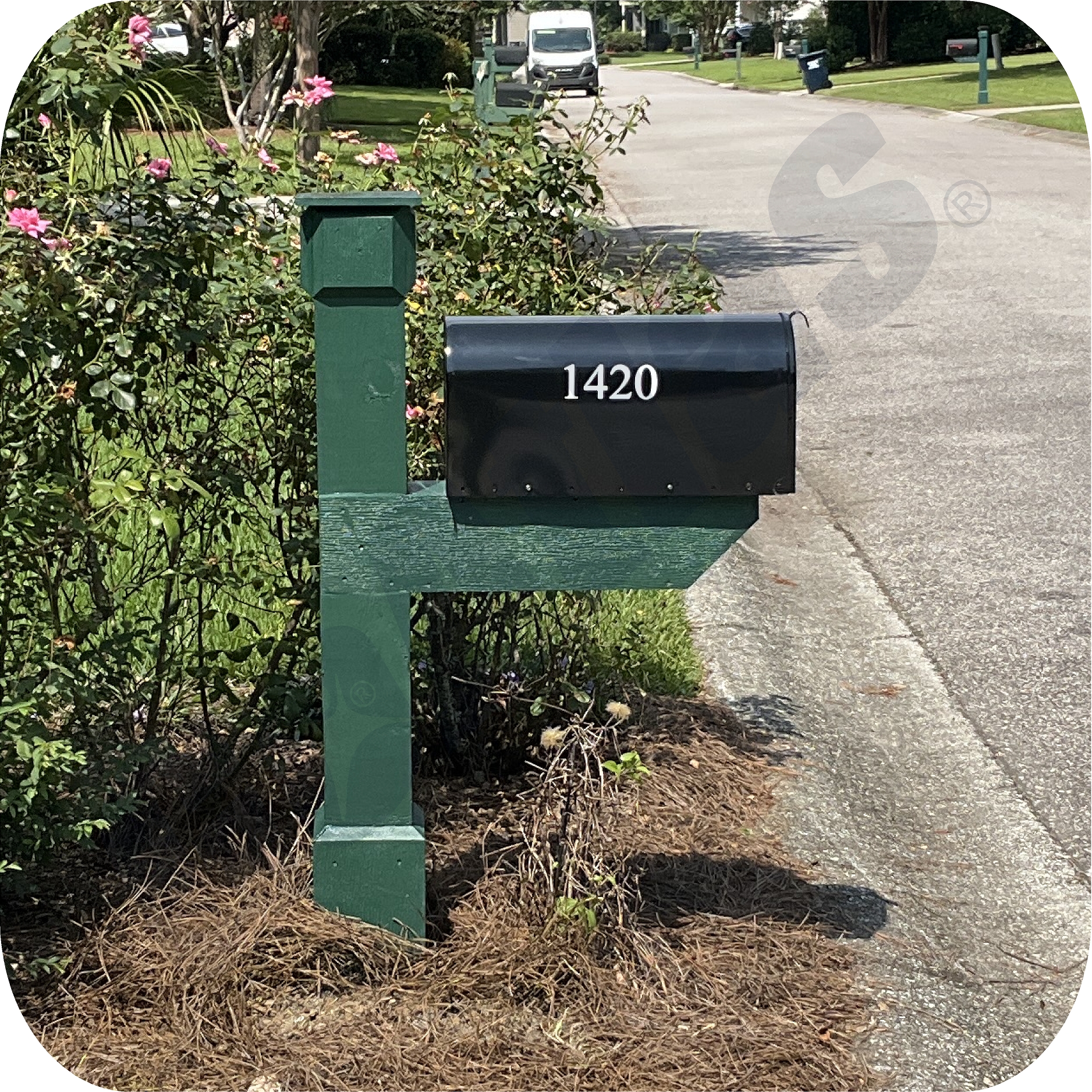 Legend Oaks-Mailbox and Post (Light Green)